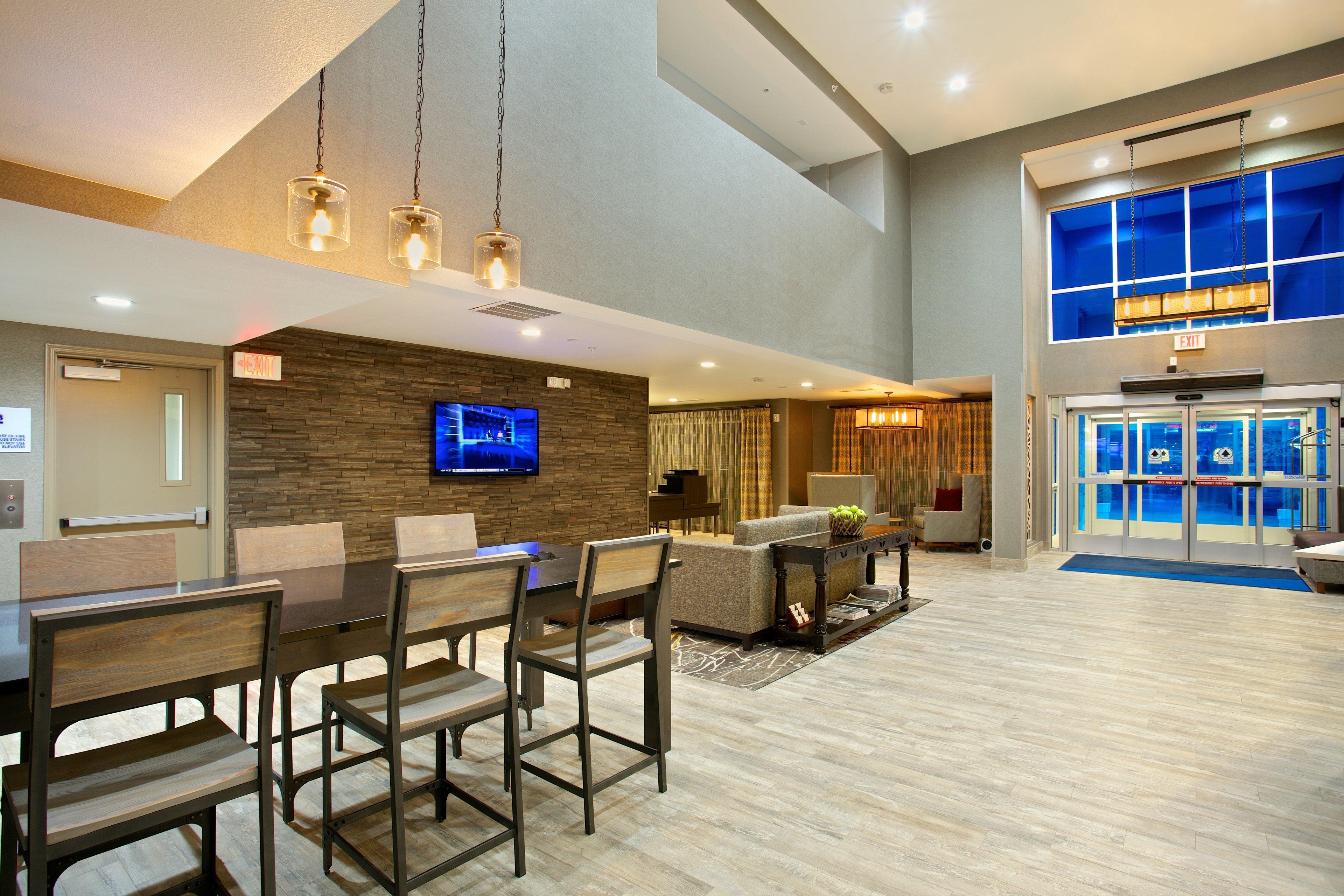 Holiday Inn Express Hotel & Suites - Paso Robles By Ihg Ngoại thất bức ảnh