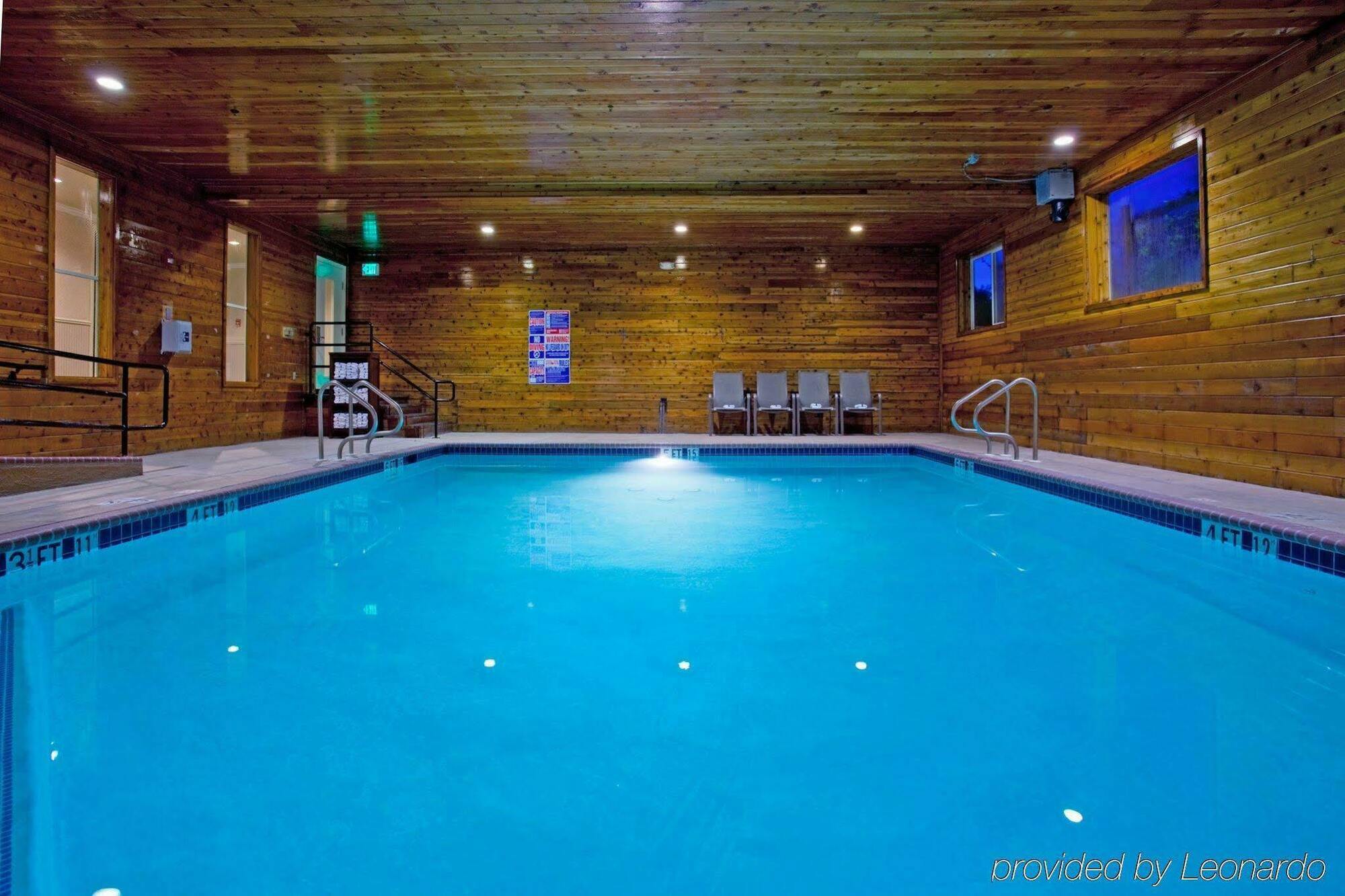 Holiday Inn Express Hotel & Suites - Paso Robles By Ihg Ngoại thất bức ảnh