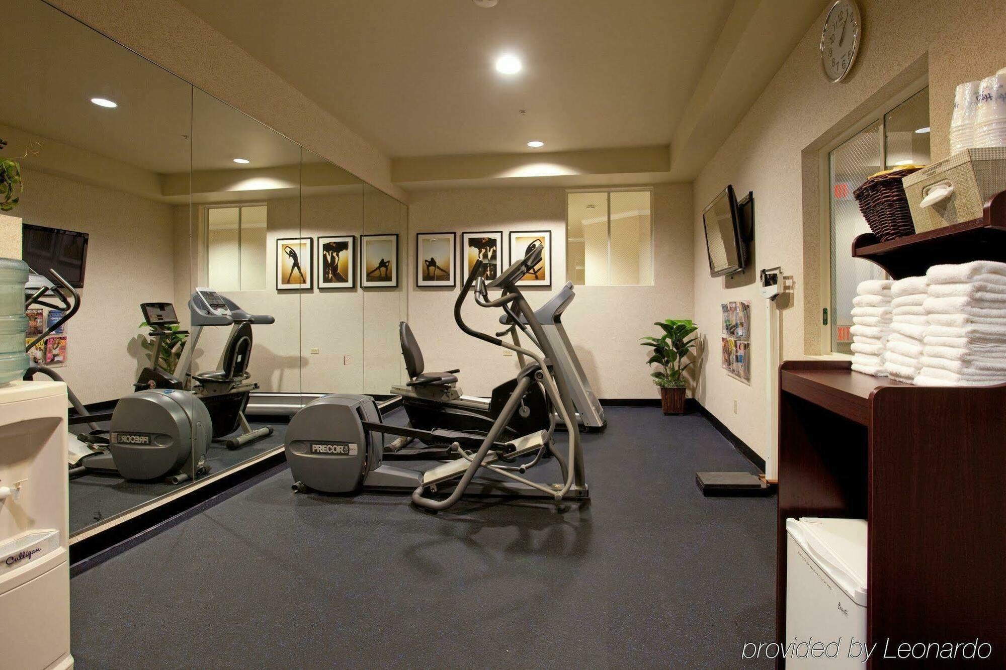 Holiday Inn Express Hotel & Suites - Paso Robles By Ihg Ngoại thất bức ảnh